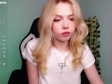 webcam girl small_blondee image #3847644