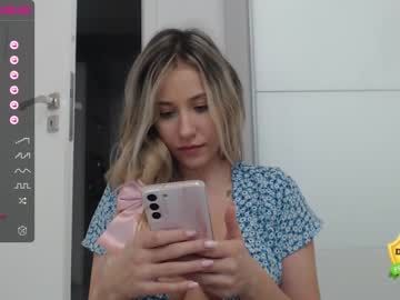 webcam girl theellenshow image #3755290